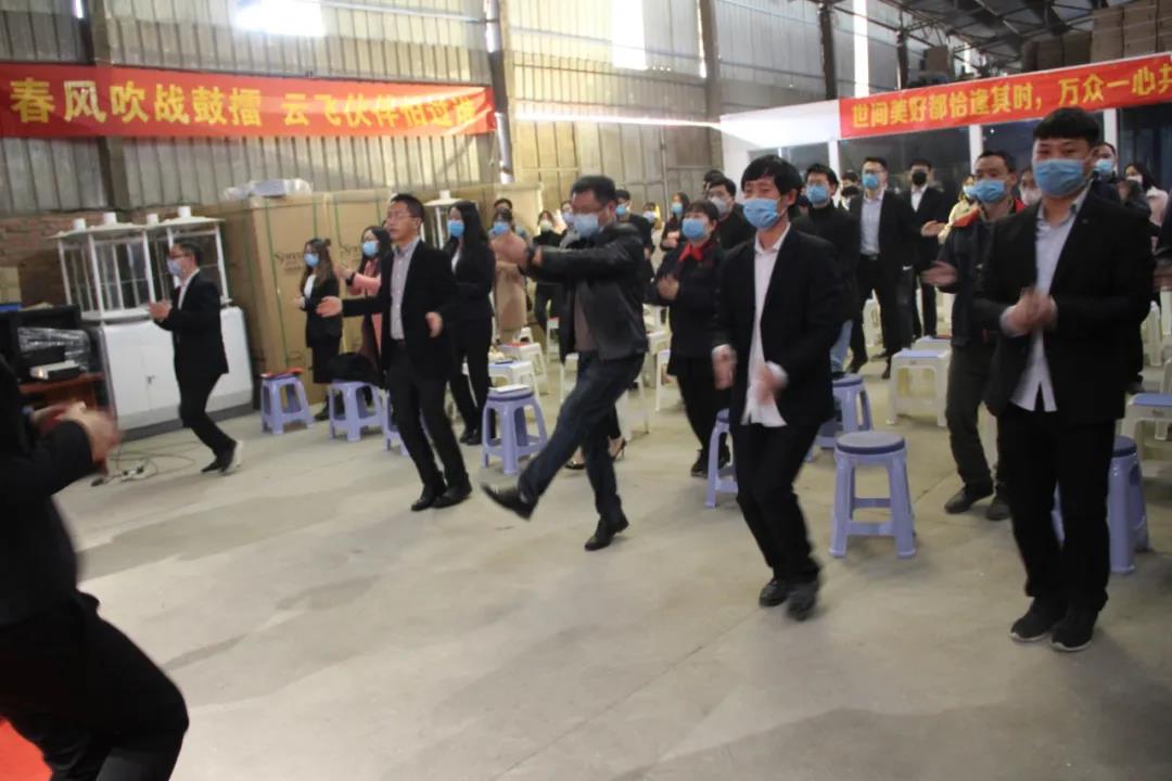 ���׹���ս�Ĵ� �Ʒ�����ҵ����