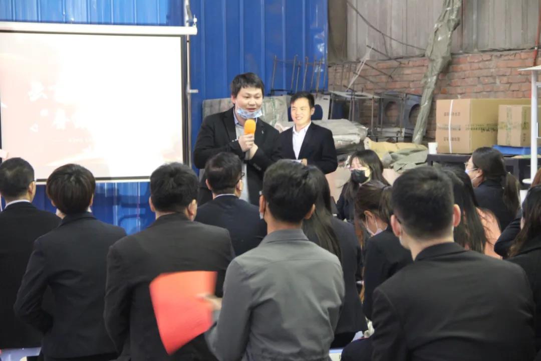 ���׹���ս�Ĵ� �Ʒ�����ҵ����